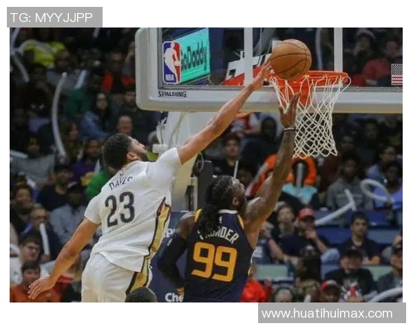 戈贝尔半场表现抢眼7投6中斩获12分7篮板1盖帽多次快攻扣篮展现实力 戈贝尔半场表现抢眼7投6中斩获12分7篮板1盖帽多次快攻扣篮展现实力