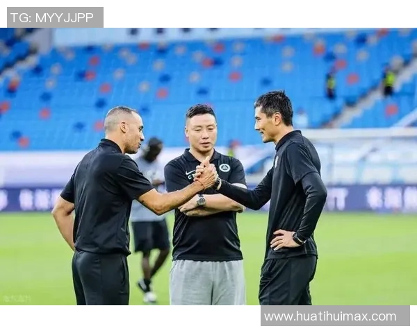 马德兴分析邵佳一受欢迎原因及其土主洋辅模式的成功尝试 马德兴分析邵佳一受欢迎原因及其土主洋辅模式的成功尝试