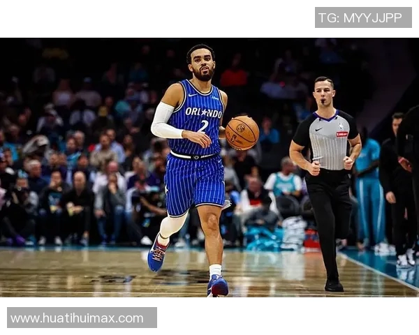 小卡特称赞泰厄斯琼斯为理想控卫其沟通能力令各队垂涎欲滴 小卡特称赞泰厄斯琼斯为理想控卫其沟通能力令各队垂涎欲滴