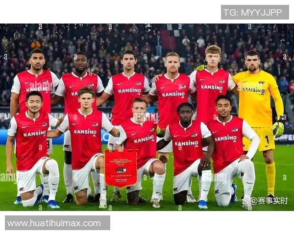 19岁荷兰中场斯米特要价6000万欧吸引皇马巴萨拜仁等豪门关注