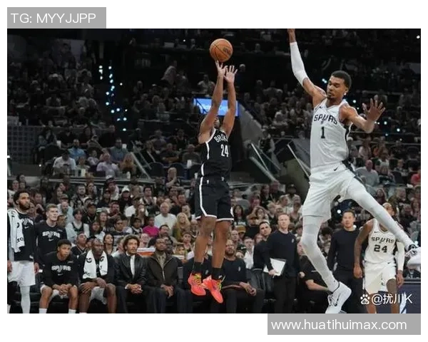 字母哥狂砍40分14板9助却难救球队独木难支罚球表现也显疲态